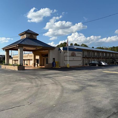 Days Inn By Wyndham Cookeville Kültér fotó