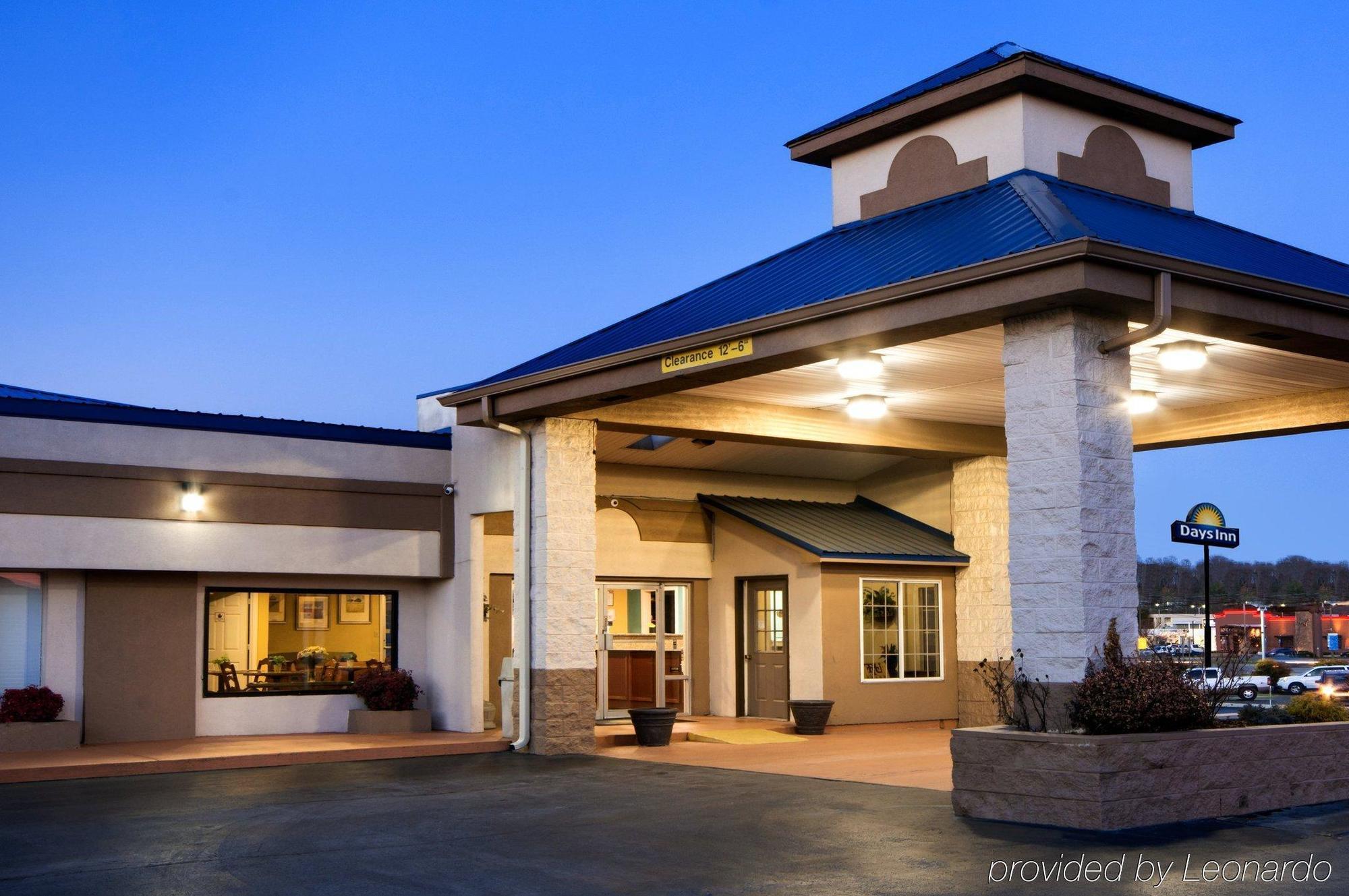 Days Inn By Wyndham Cookeville Kültér fotó