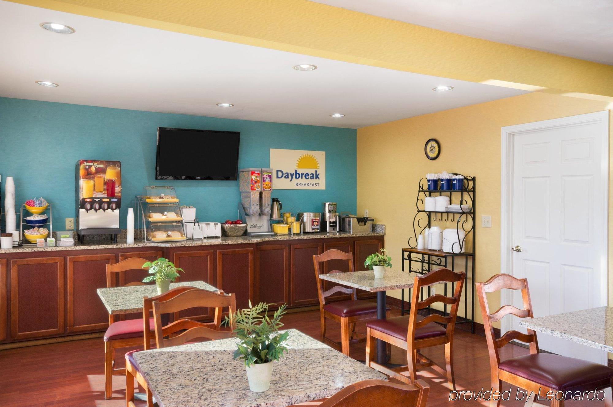 Days Inn By Wyndham Cookeville Kültér fotó