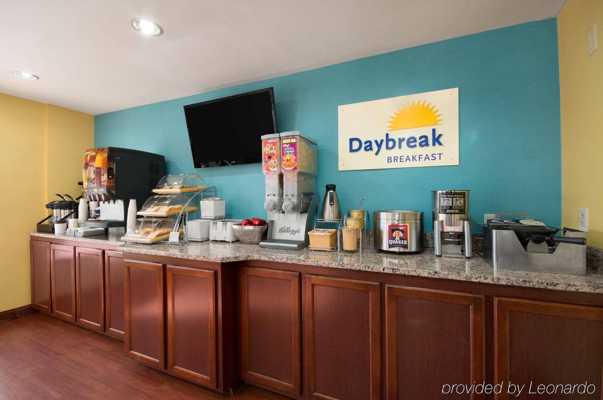 Days Inn By Wyndham Cookeville Kültér fotó