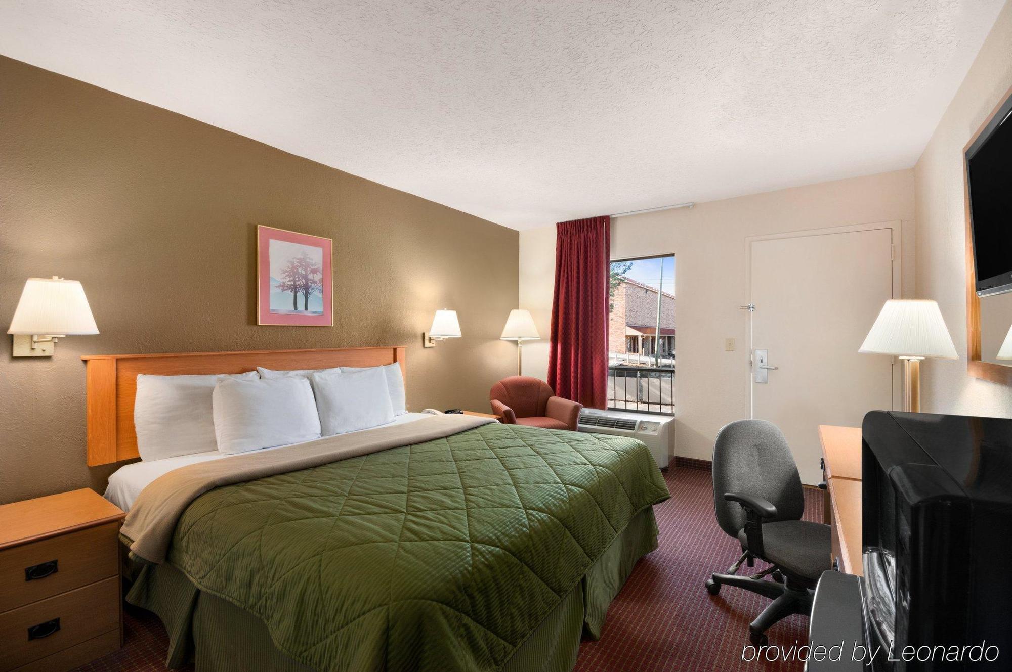 Days Inn By Wyndham Cookeville Kültér fotó